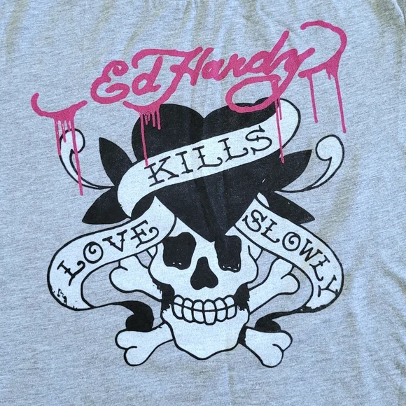 Ed Hardy "Love Kills Slowly" Skull &  Crossbones☠️ Graphic Baby👶 Tee👕  - NWT - Picture 3 of 14